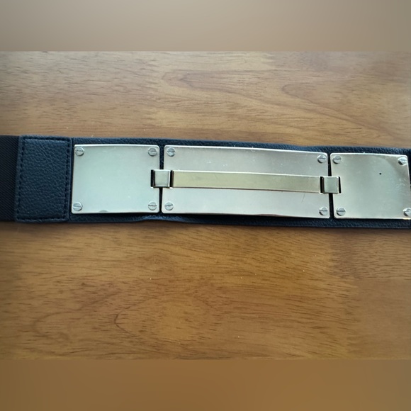 BCBGMaxAzria Accessories - BCBGMaxAzria Black and Gold Belt